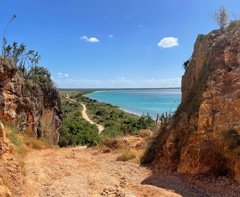 Bahía de las Águilas Pedernales playa virgen